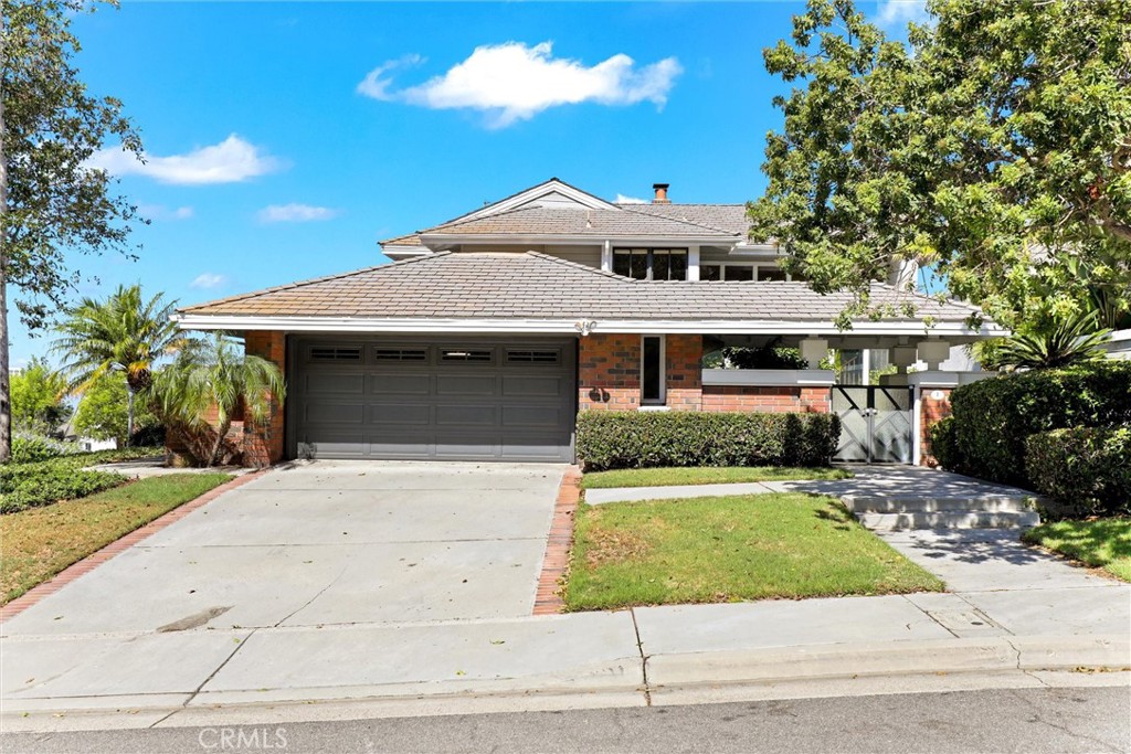 1 Saint Tropez, Newport Beach, CA 92660 — photo 1