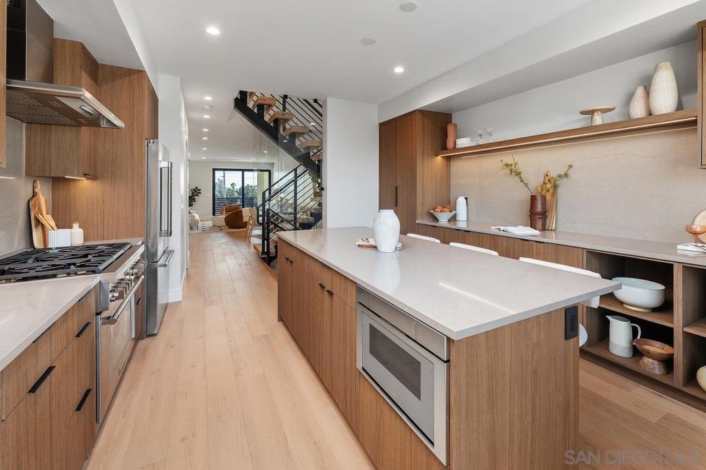 4202 Tonopah St, San Diego, CA 92110 — photo 1