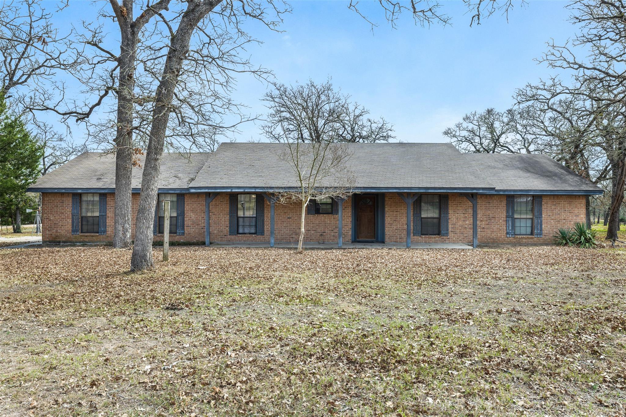 1196 Sherrill, Lexington, TX 78947 — photo 1