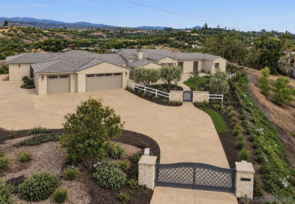 3240 Via Del Cielo, Fallbrook, CA 92028 — photo 1