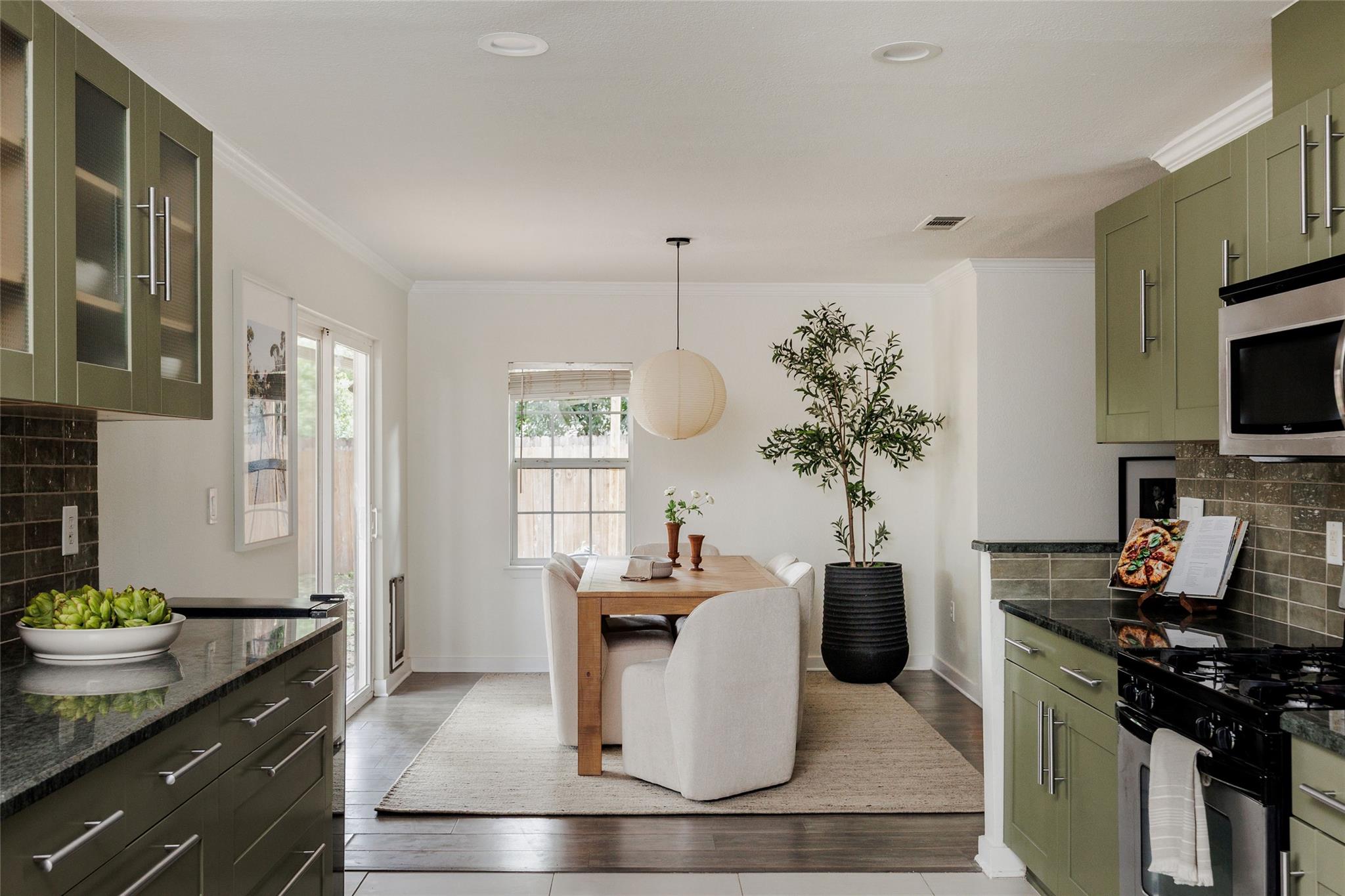2811 Fresco, Austin, TX 78731 — photo 1
