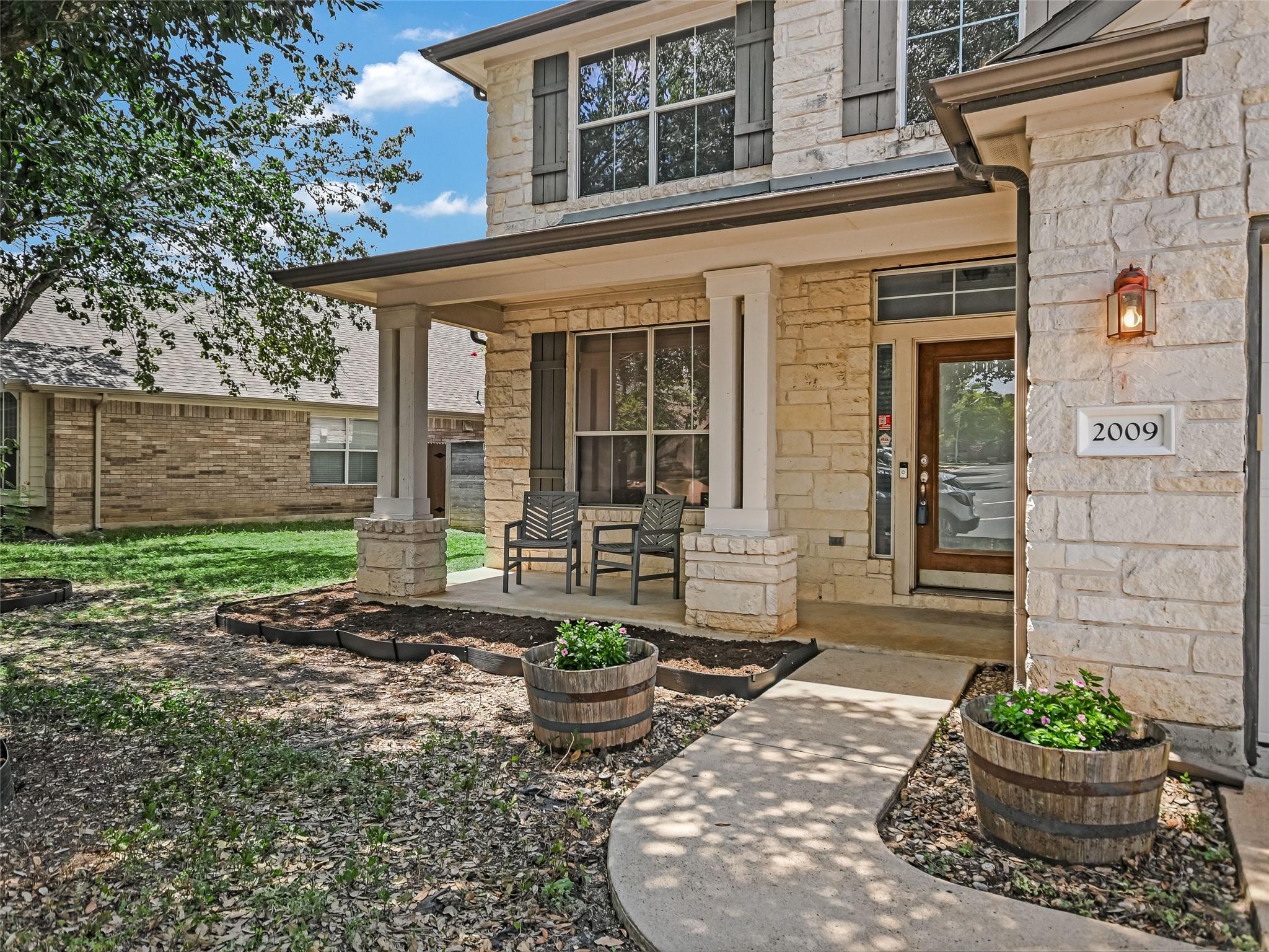 2009 National Park, Austin, TX 78747 — photo 1