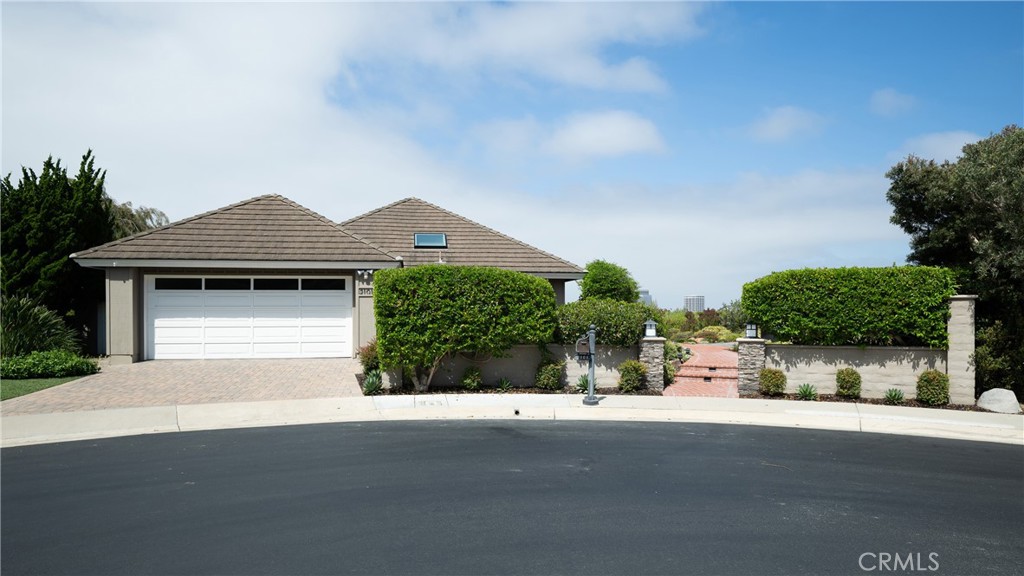 2101 Yacht Daphne, Newport Beach, CA 92660 — photo 1