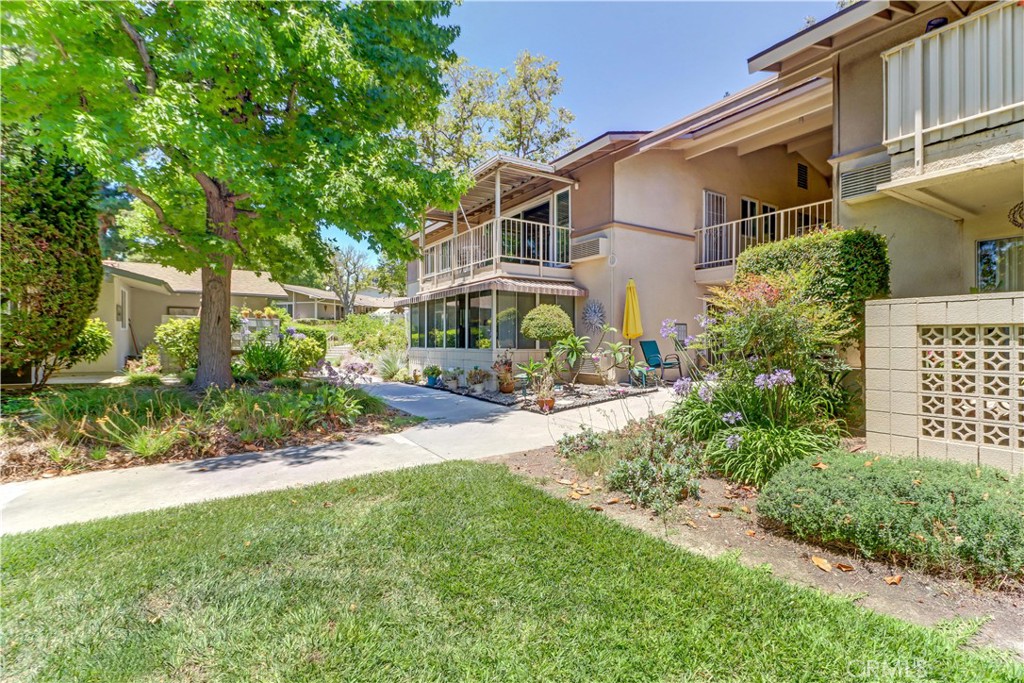 524 Calle Aragon N, Laguna Woods, CA 92637 — photo 1