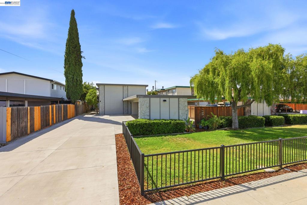 2347 Chestnut St, Livermore, CA 94551 — photo 1
