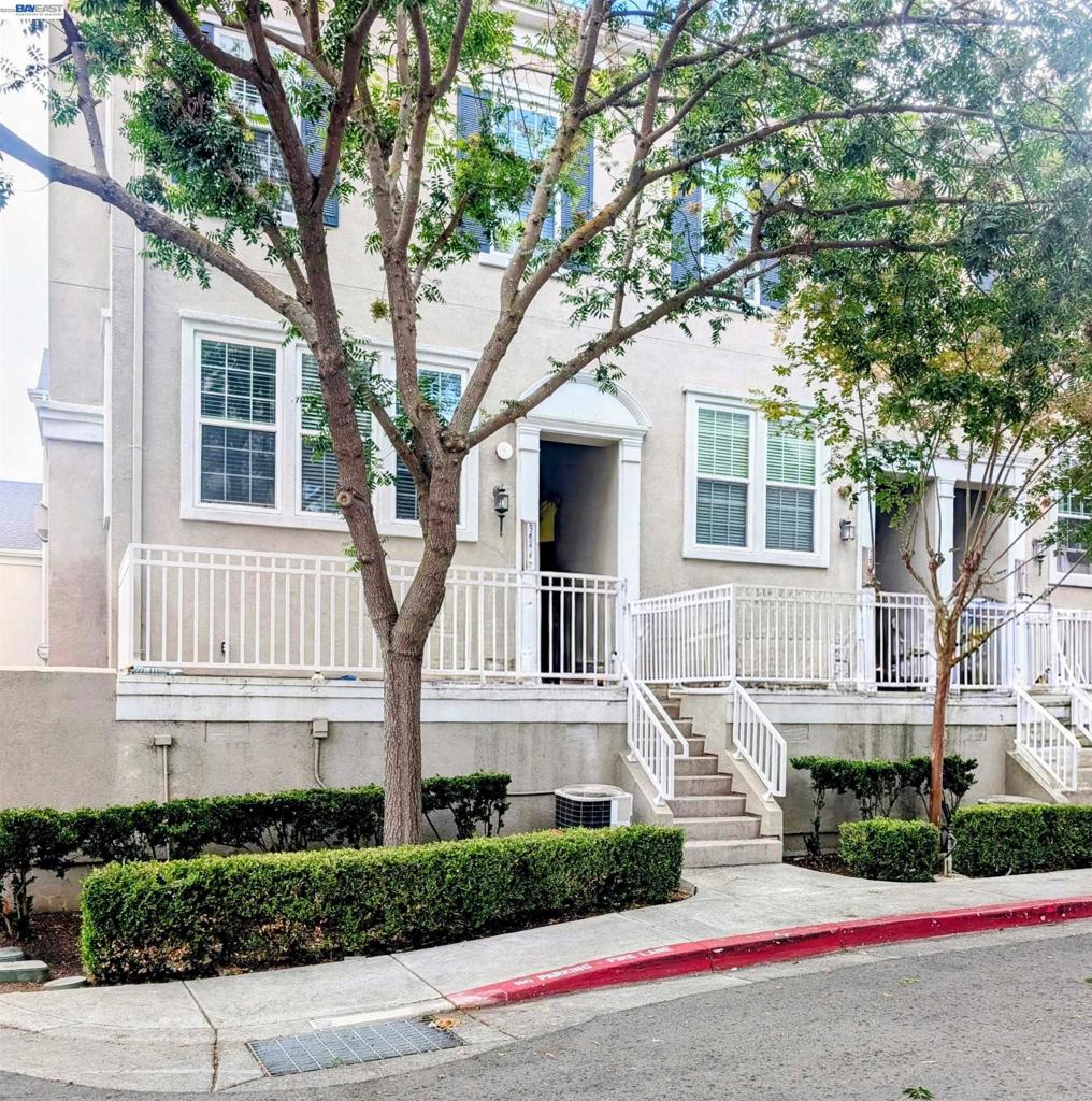 3613 Whitworth Dr, Dublin, CA 94568 — photo 1