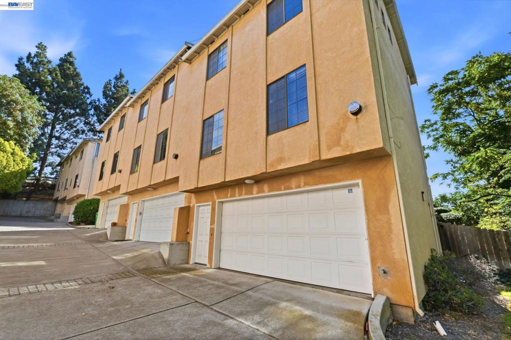 15925 Maubert Ave 6, San Leandro, CA 94578 — photo 1