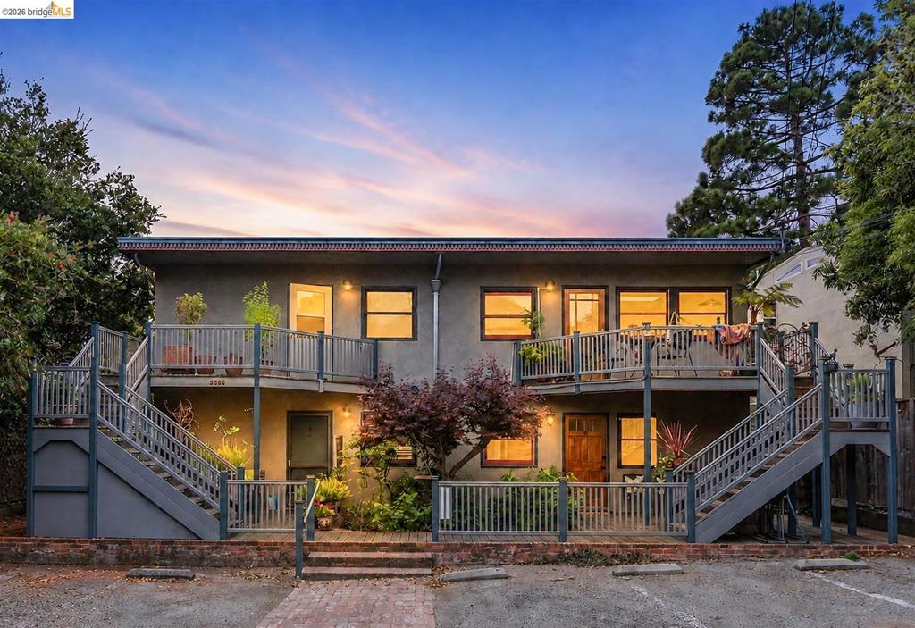 2922 Hillegass Ave B, Berkeley, CA 94705-2225 — photo 1