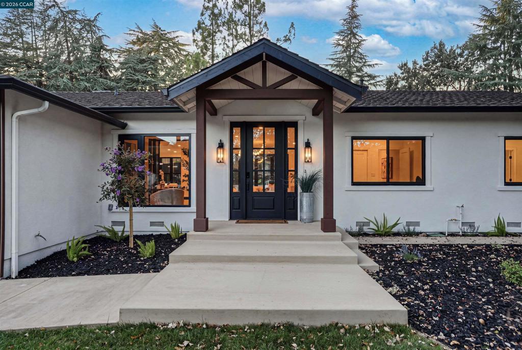 27 Crest Ave, Alamo, CA 94507 — photo 1