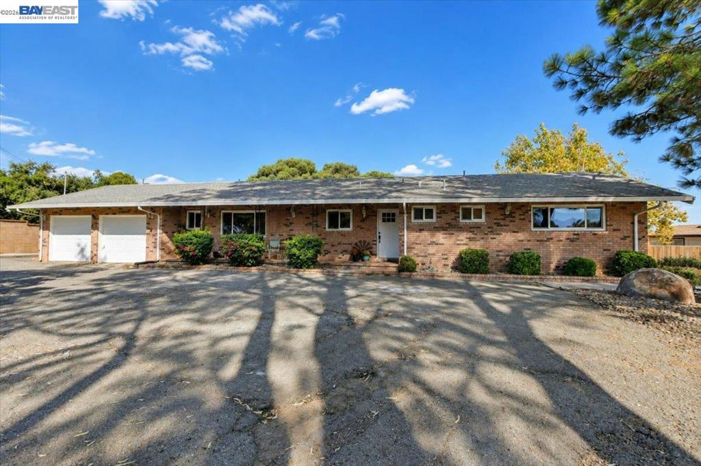 3360 Doyle Rd, Oakley, CA 94561 — photo 1