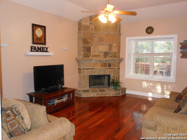11142 Quail Pass, ,  78249 — photo 1