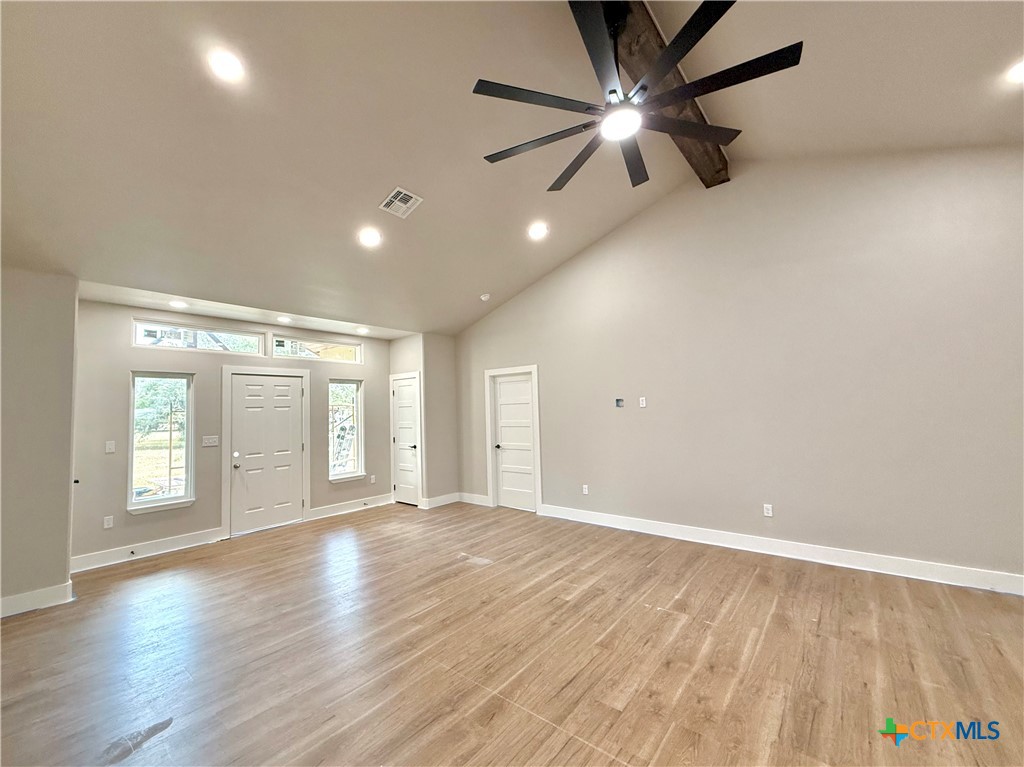84 Paloma, Victoria, TX 77905 — photo 1