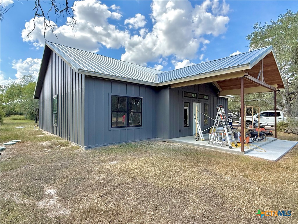 84 Paloma Road, Victoria, TX 77905 — photo 1