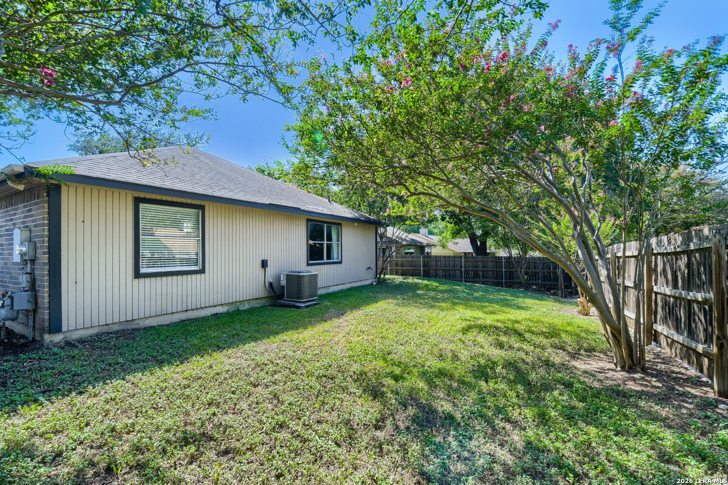 7710 Apple Green, , 78240 — photo 1