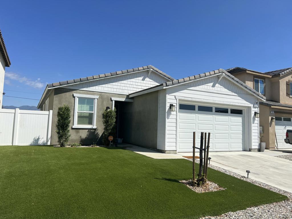 426 E Orchard Street, Rialto, CA 92376 — photo 1