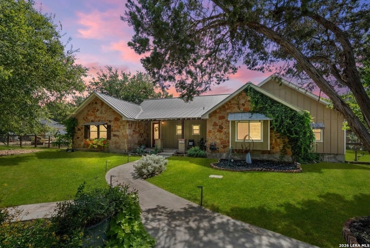 11154 Moorway, Helotes, TX 78023 — photo 1