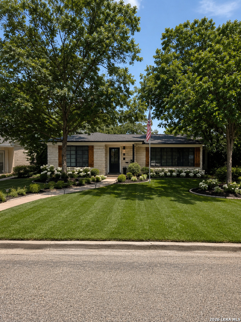 307 Tanglewood, , 78216 — photo 1