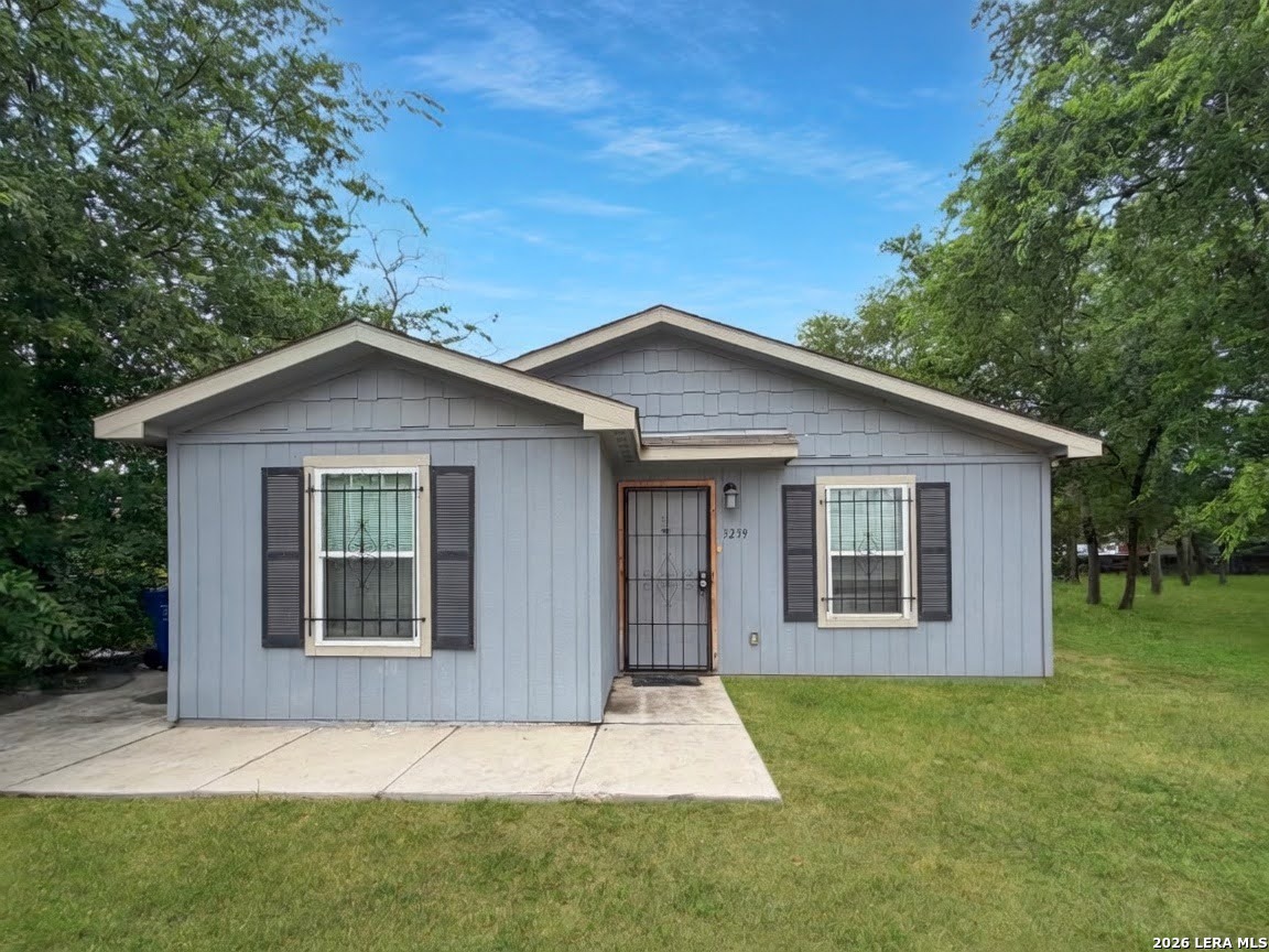 3239 MARTIN LUTHER KING DR, San Antonio, TX 78220 — photo 1
