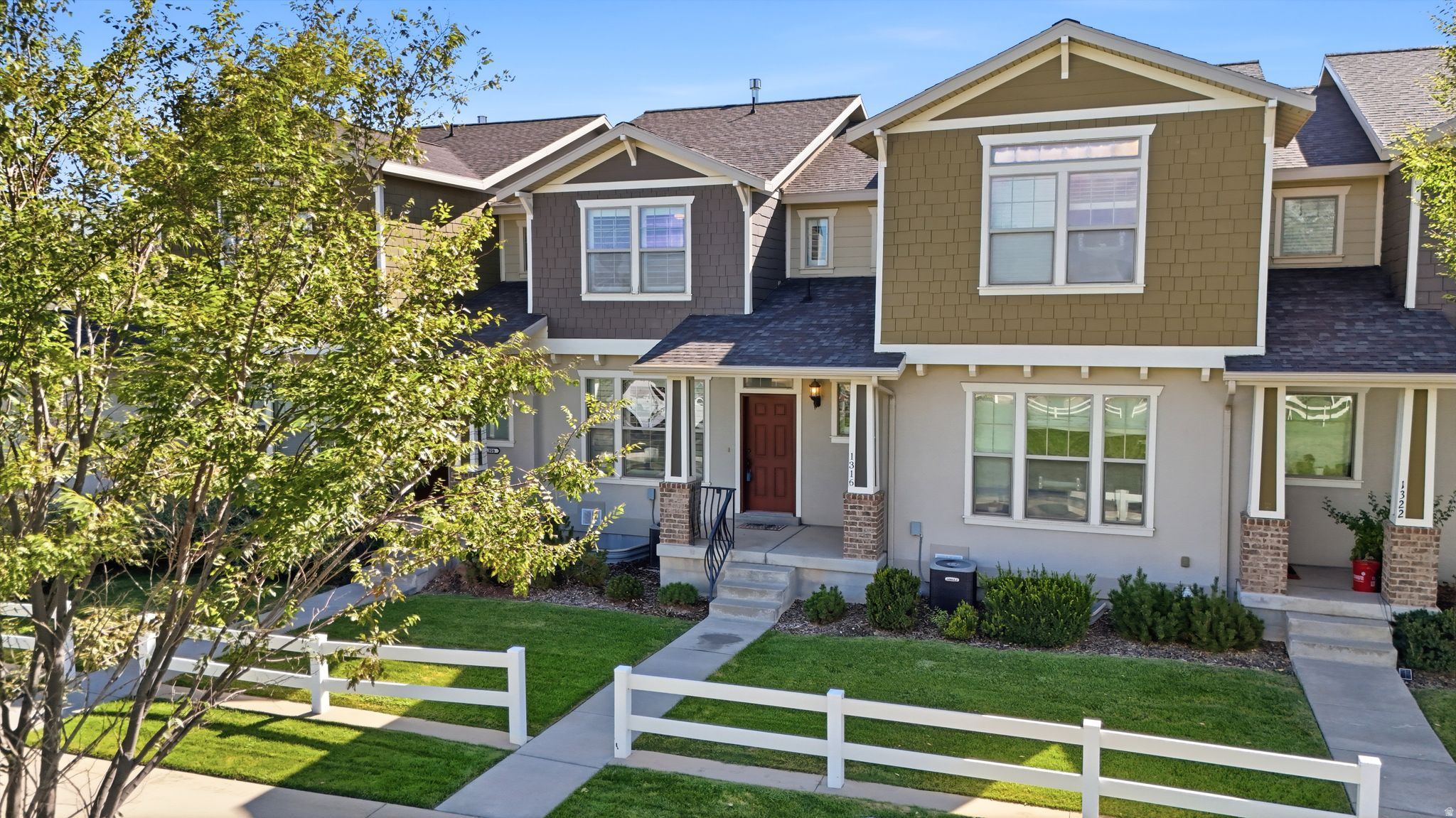 1316 S MOUNTAIN CREST DR, Woods Cross, UT 84087 — photo 1