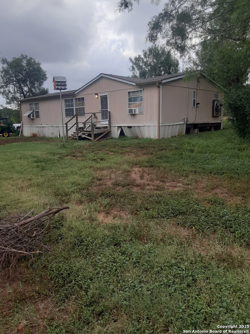 250 Private Road 6620, ,  78016 — photo 1
