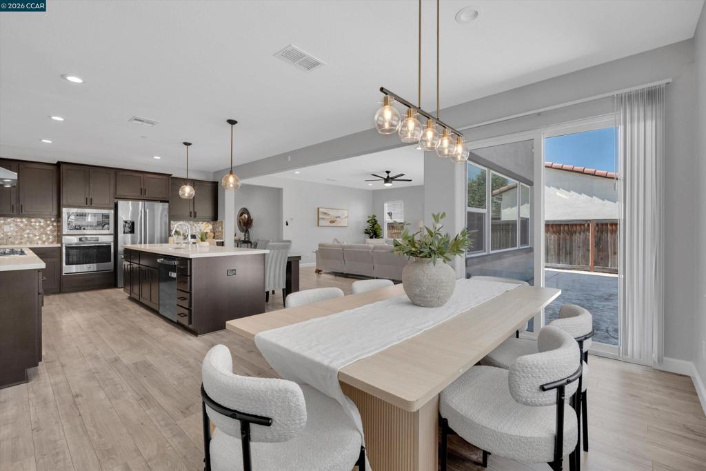 351 Bloomington Ln, Brentwood, CA 94513 — photo 1