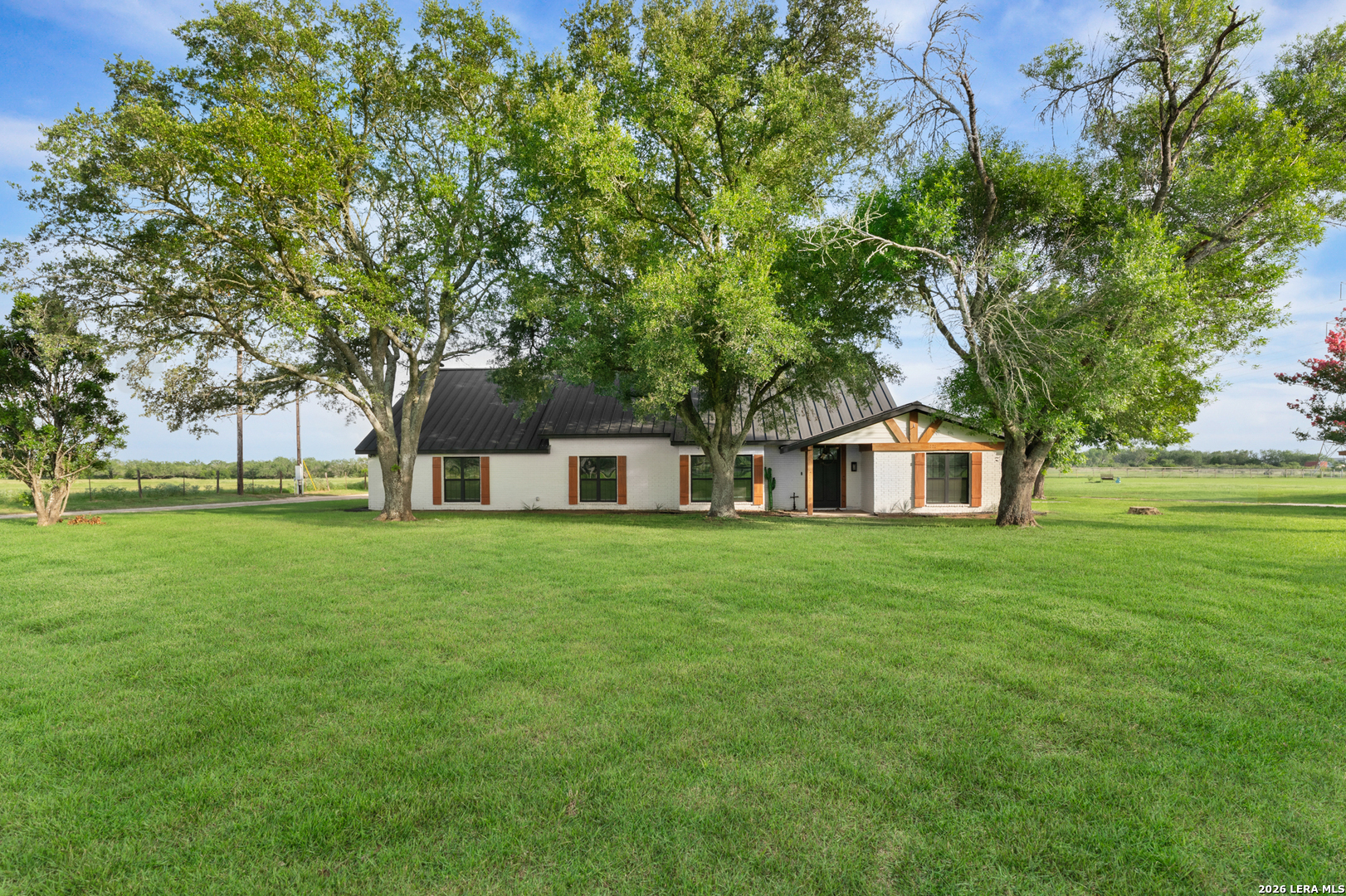 1591 Leissner School, Seguin, TX 78155 — photo 1
