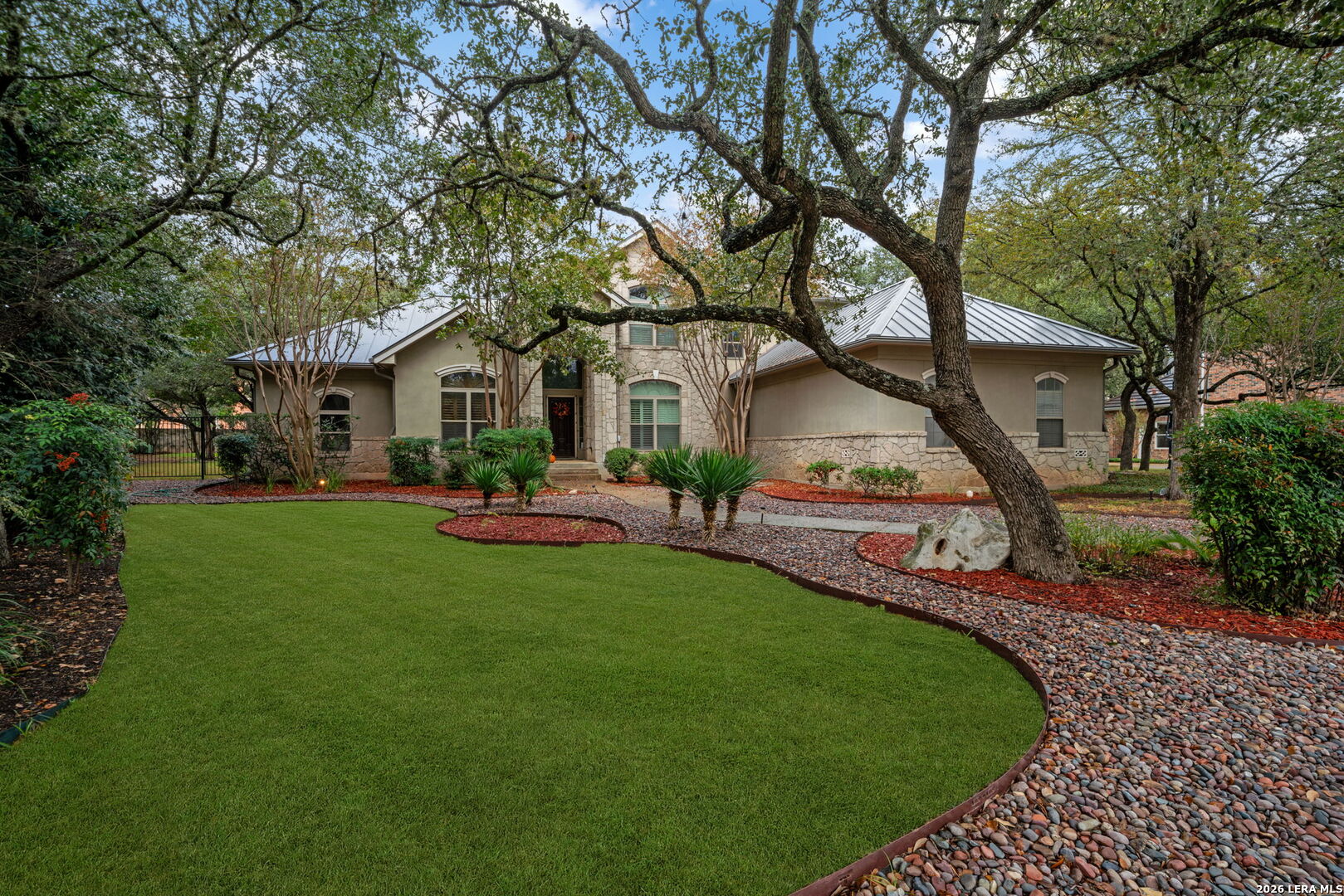 31 Royal Waters Dr, San Antonio, TX 78248 — photo 1