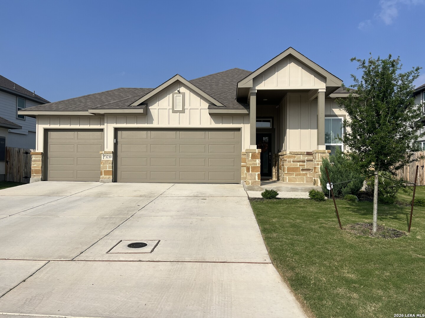 3739 Canby Oak, Seguin, TX 78155 — photo 1