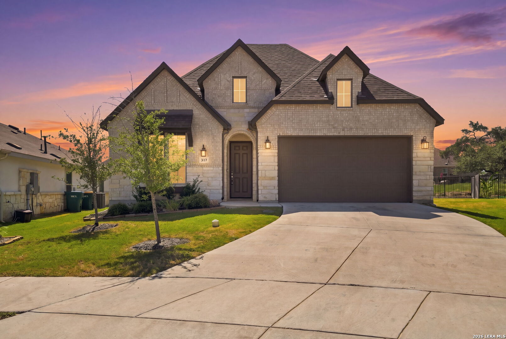 517 HUNTWICK DR, Boerne, TX 78006 — photo 1