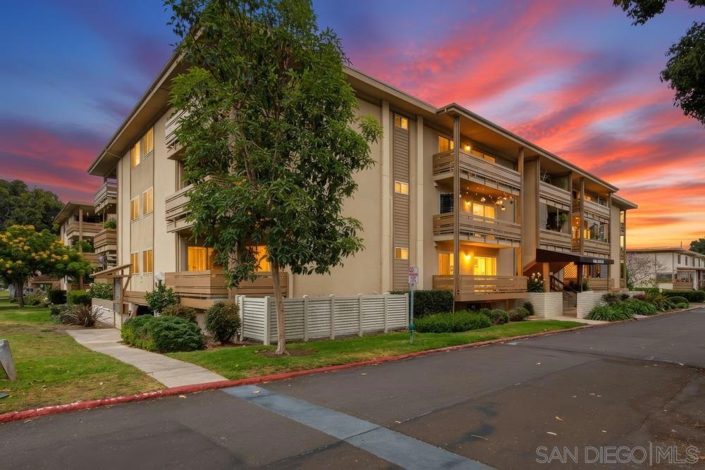 2636 Worden St Unit 107, San Diego, CA 92110 — photo 1