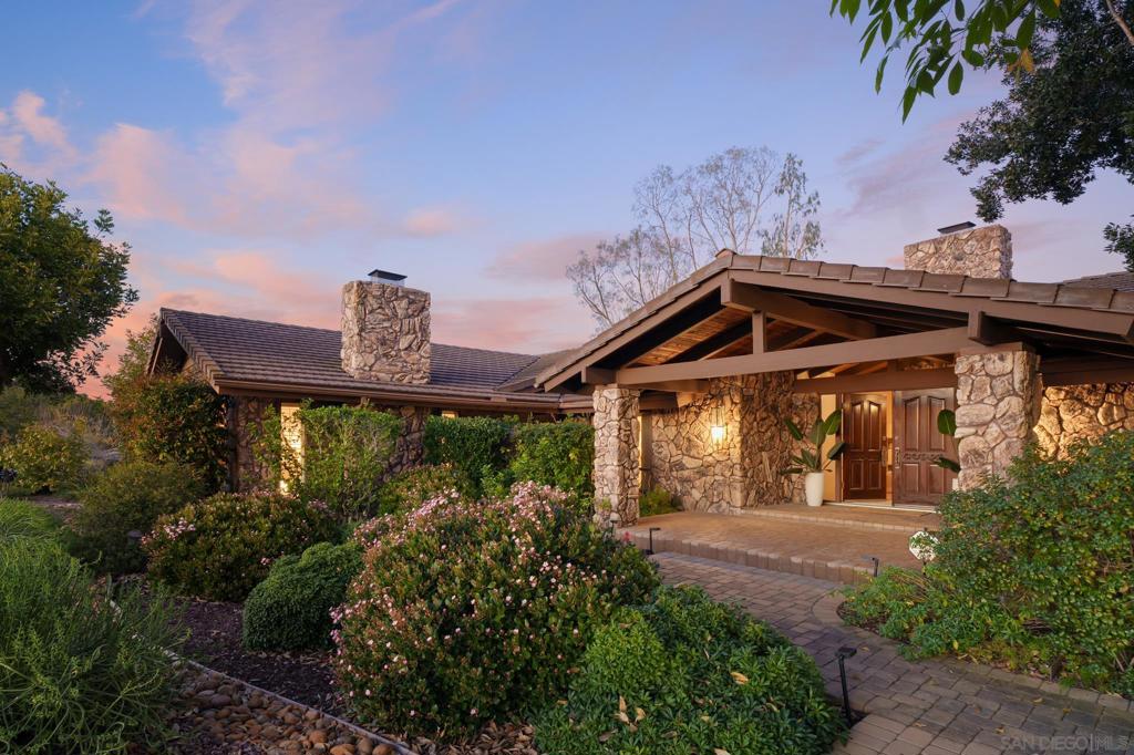 15943 Ranch Hollow Rd, Poway, CA 92064 — photo 1