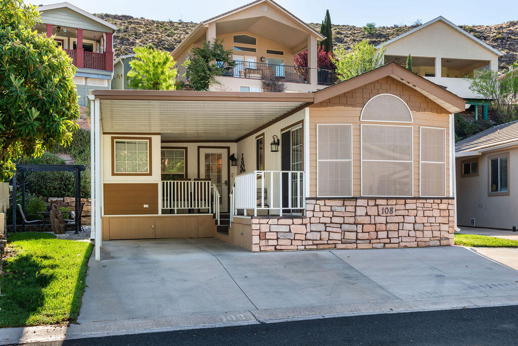 108 Overlook LN, Hurricane, UT 84737 — photo 1