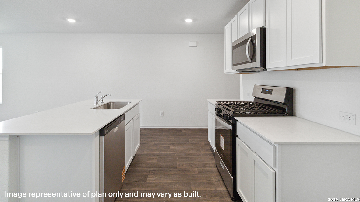 20027 John Wayne Rd, ,  78052 — photo 1