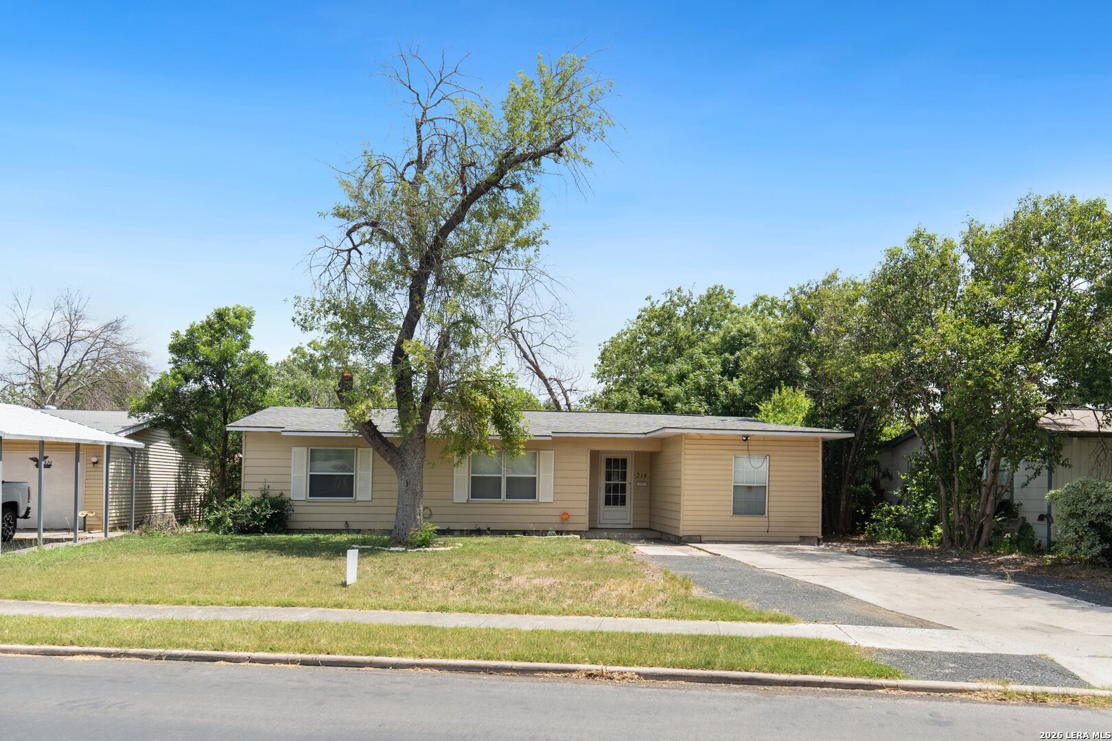 314 BASSWOOD DR, San Antonio, TX 78213 — photo 1