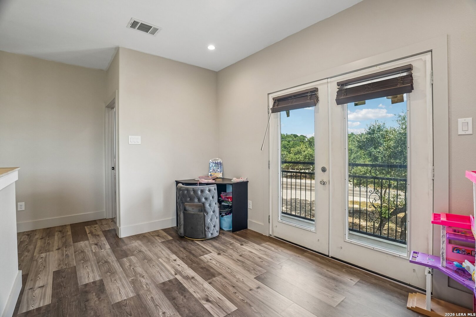 757 CANYON BND, ,  78133 — photo 1