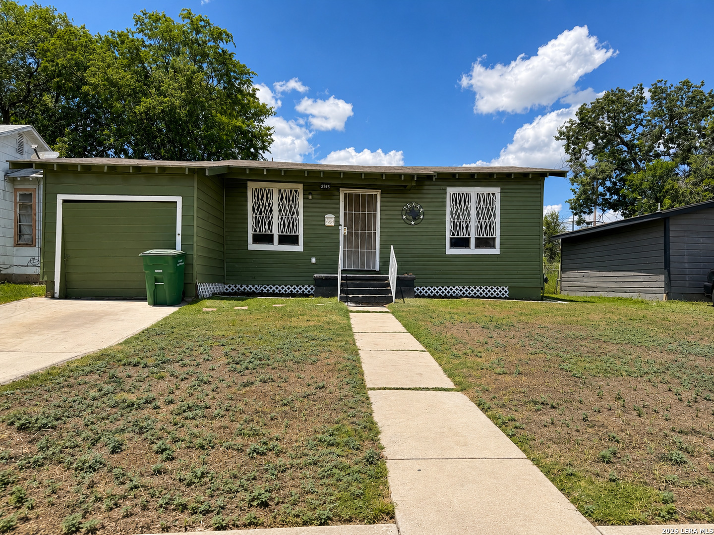 2343 Burnet, San Antonio, TX 78202 — photo 1