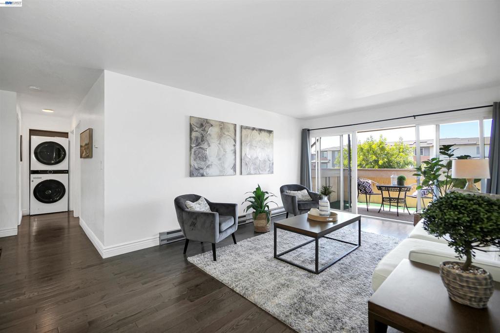 260 Industrial Pkwy 47, Hayward, CA 94544 — photo 1