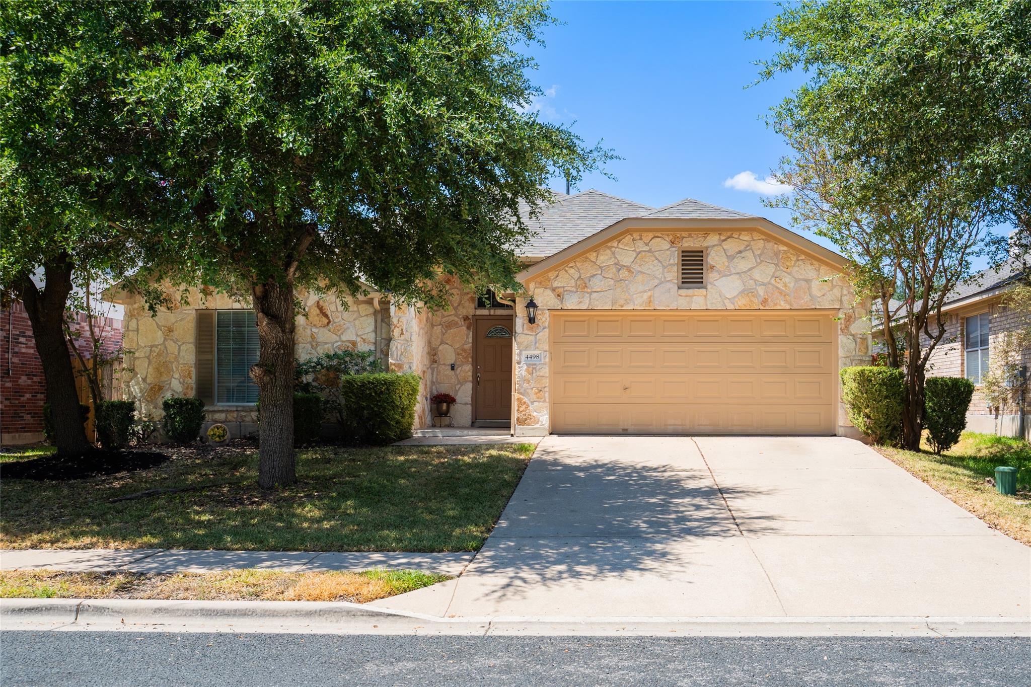 4498  Heritage Well Ln, Round Rock, TX 78665 — photo 1