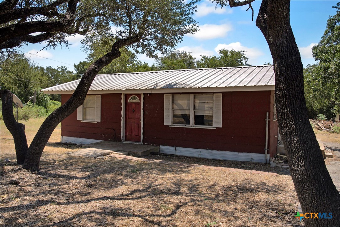 7301 Cedar Cove, Belton, TX 76513 — photo 1