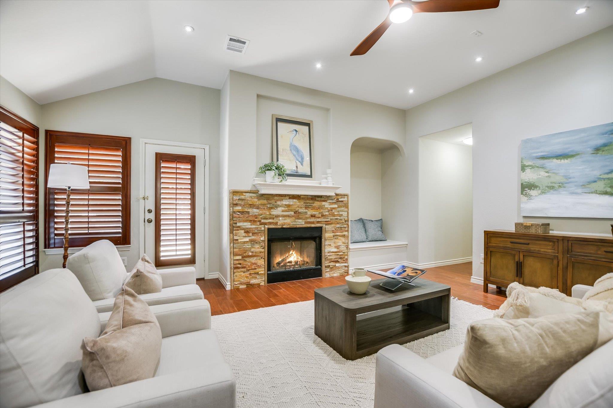 1601 Lynnville Trl, Austin, TX 78727 — photo 1