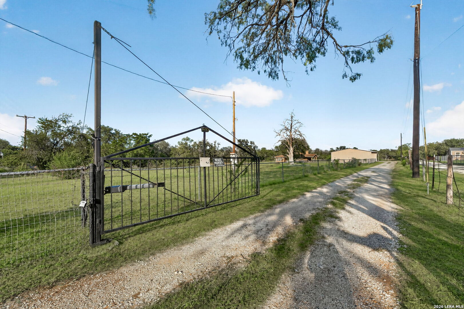 13450 WHEELER RD, Atascosa, TX 78002 — photo 1