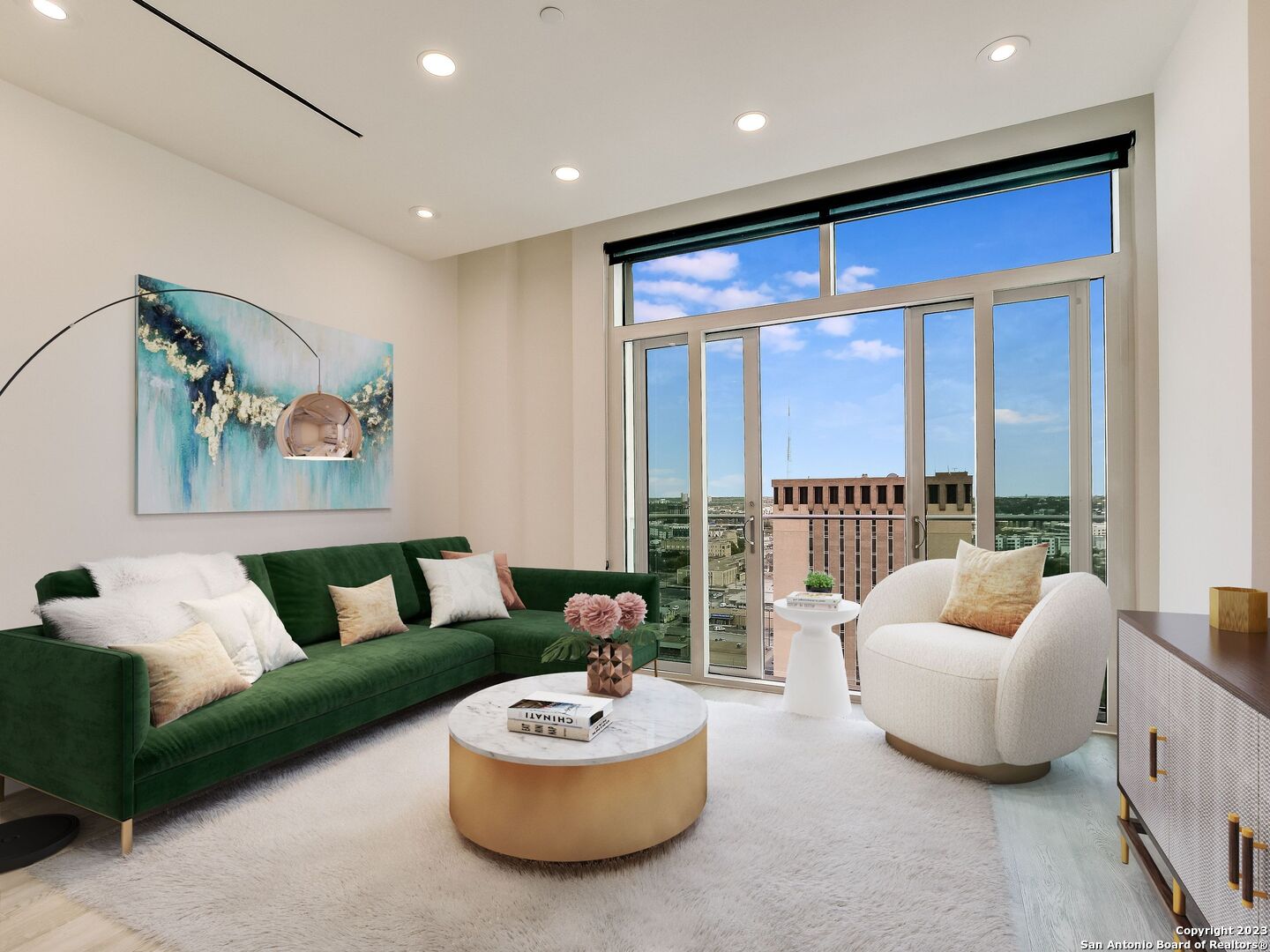 123 LEXINGTON AVE, San Antonio, TX 78205 — photo 1