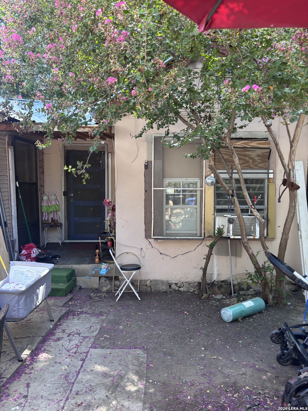2210 S TRINITY ST, San Antonio, TX 78207 — photo 1