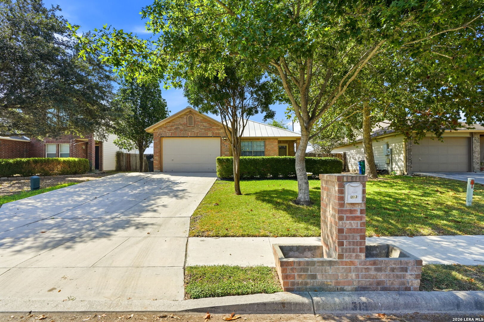 313 Chisholm Trl, Seguin, TX 78155 — photo 1