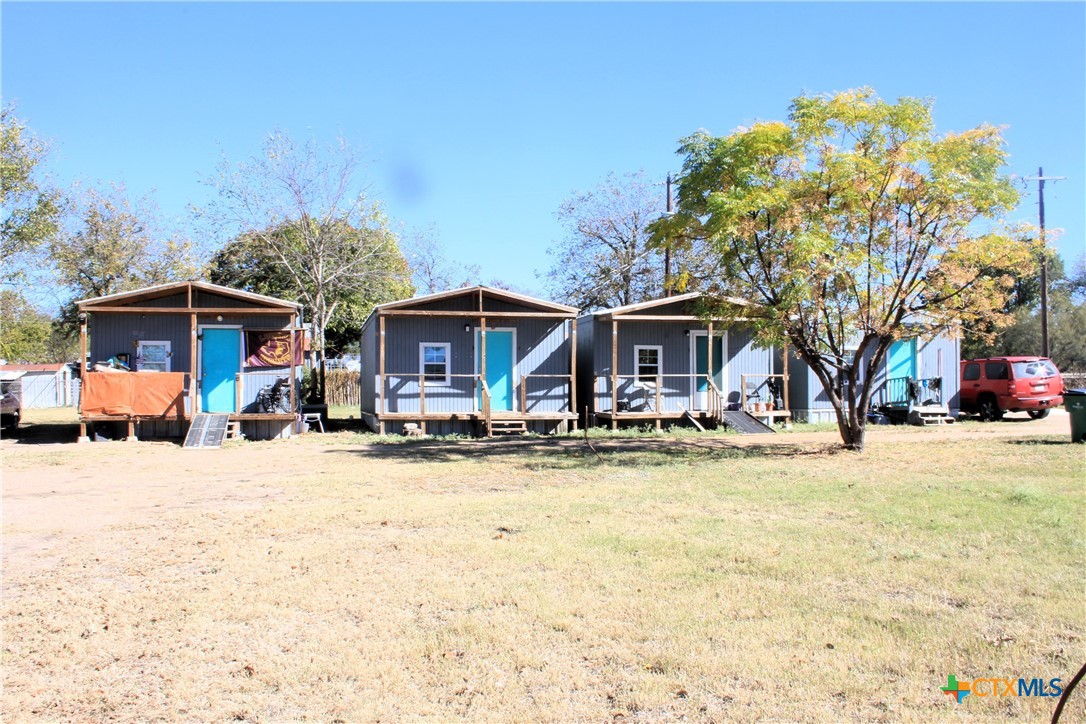 301 E Cedar Street A, Lometa, TX 76853 — photo 1