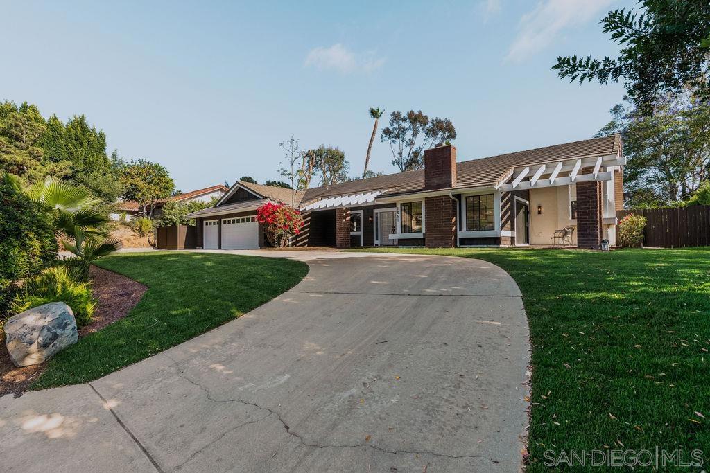 1451 Ventana Dr, Escondido, CA 92029 — photo 1
