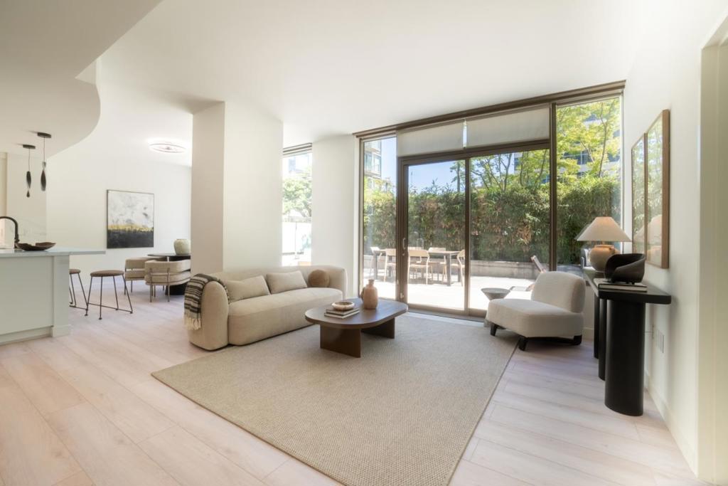 38 N Almaden Boulevard 302, San Jose, CA 95110 — photo 1