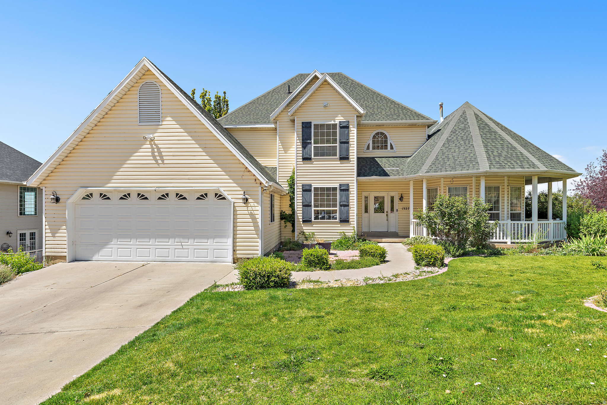 1327 N 850 E, Pleasant Grove, UT 84062 — photo 1