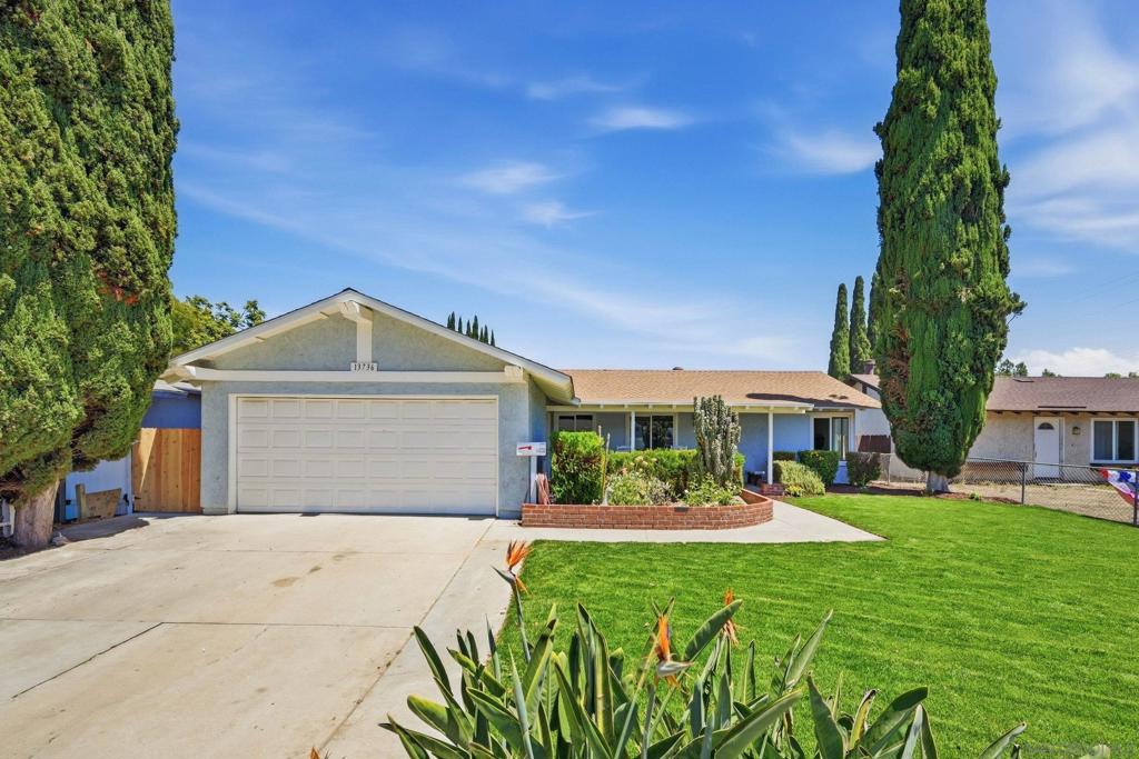 13736 Woodgate Pl, Poway, CA 92064 — photo 1