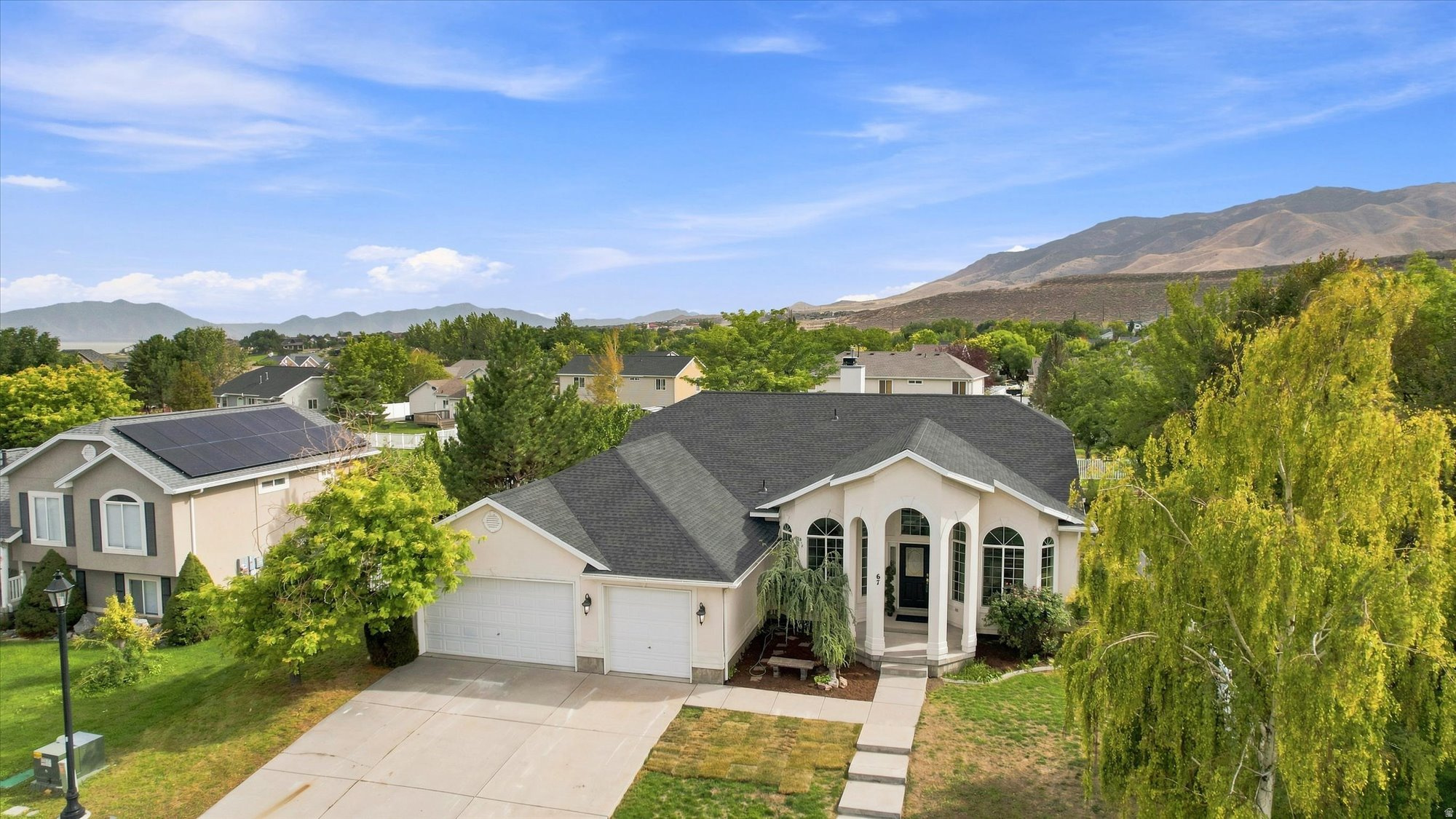 67 E AMBER RD, Saratoga Springs, UT 84045 — photo 1